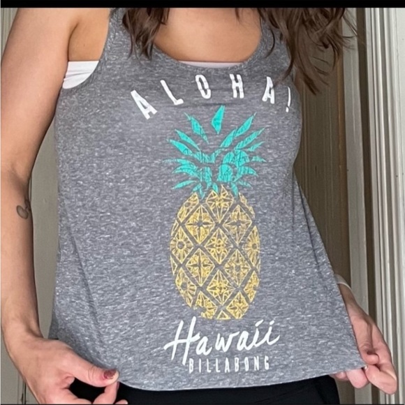 Billabong Tops - Billabong Tank EUC!